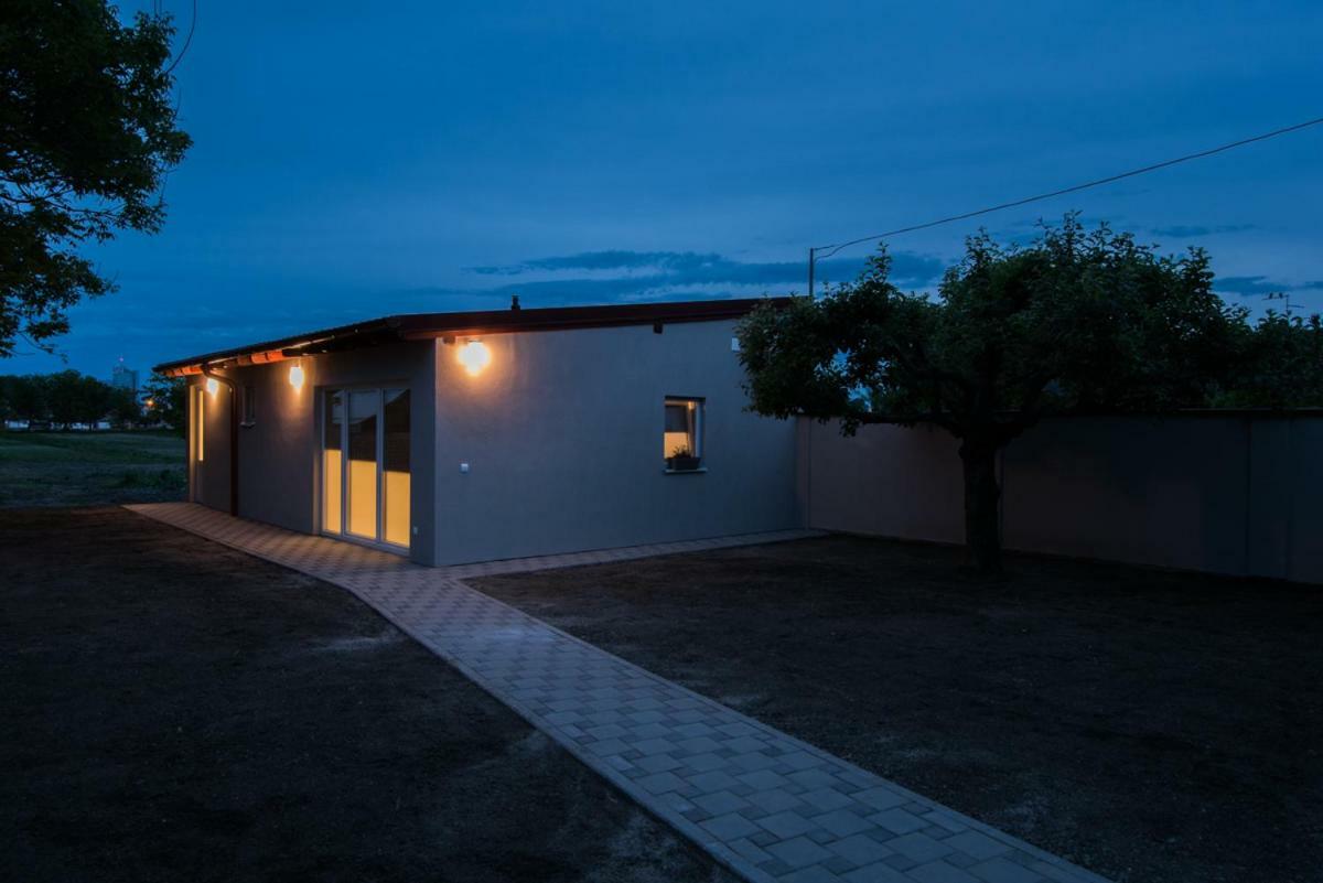 Seasons Apartmani Osijek Exterior photo